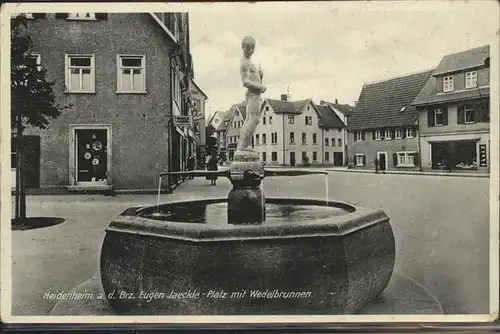 aw06406 Heidenheim Brenz Platz mit Wedelbrunnen Kategorie. Heidenheim an der Brenz Alte Ansichtskarten