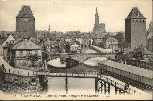 Strasbourg Alsace Strasbourg Tour Anciens Remparts Cathedrale * / Strasbourg /Arrond. de Strasbourg-Ville