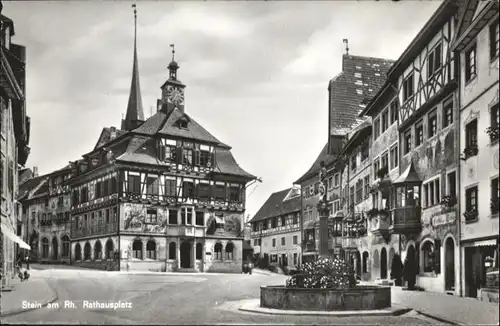 Stein Rhein Stein Rhein Rathausplatz Brunnen * / Stein Rhein /Bz. Stein