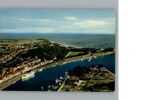 Travemuende Ostseebad Fliegeraufnahme / Luebeck /Luebeck Stadtkreis