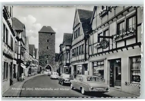 Ahrweiler Ahr Ahrweiler Ahrhutstrasse Ahrtor * / Bad Neuenahr-Ahrweiler /Ahrweiler LKR