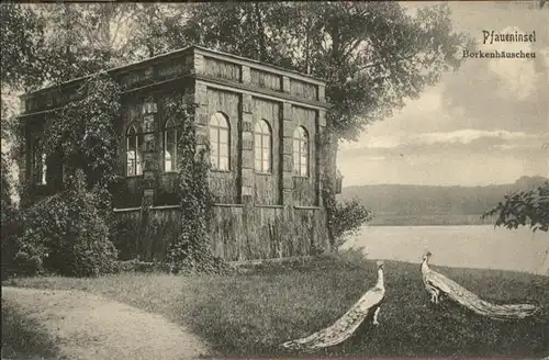 Wannsee Pfaueninsel Borkenhaeuschen / Berlin /Berlin Stadtkreis