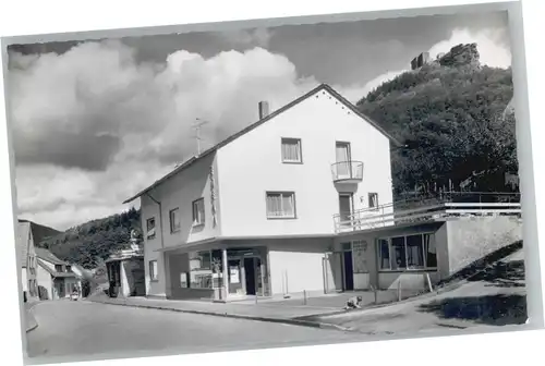 Annweiler Trifels Annweiler Bindersbach * / Annweiler am Trifels /Suedliche Weinstrasse LKR
