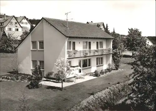 Luetzenhardt Gaestehaus Karl Denner *