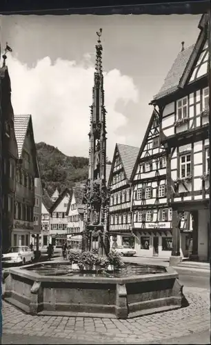 Bad Urach Brunnen Rathaus *