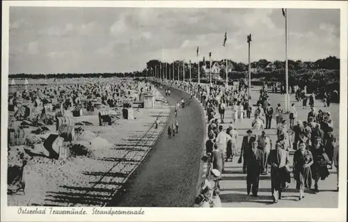 Travemuende Ostseebad Travemuende Strandpromenade * / Luebeck /Luebeck Stadtkreis