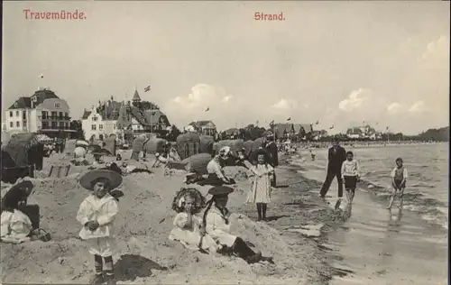 Travemuende Ostseebad Travemuende Strand * / Luebeck /Luebeck Stadtkreis