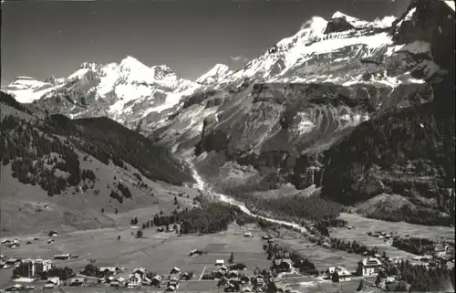 Kandersteg BE Kandersteg Bluemlisalp Fruendenhorn Doldenhorn x / Kandersteg /Bz. Frutigen