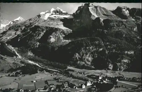 Kandersteg BE Kandersteg Doldenhorn Fisistoecke x / Kandersteg /Bz. Frutigen