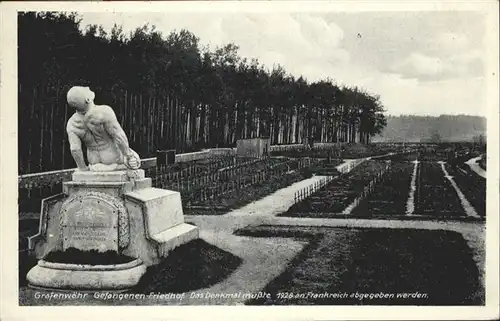 Grafenwoehr Gefangenenfriedhof Denkmal / Grafenwoehr /Neustadt Waldnaab LKR
