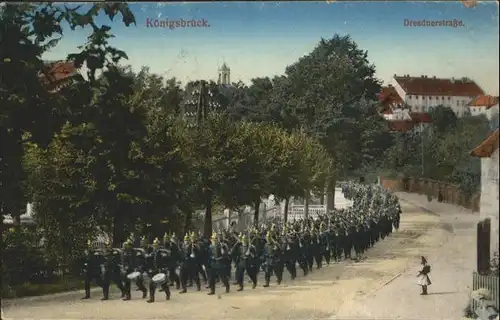 Koenigsbrueck Dresdnerstrasse Soldaten x