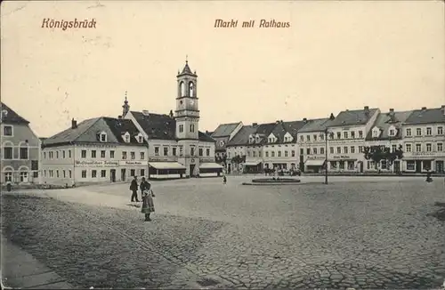 Koenigsbrueck Markt Rathaus  Brunnen Pferd x