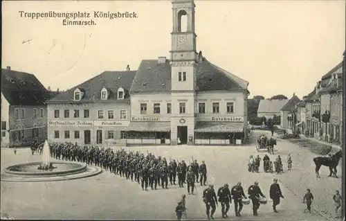 Koenigsbrueck Truppenuebungsplatz Einmarsch Pferd Brunnen x