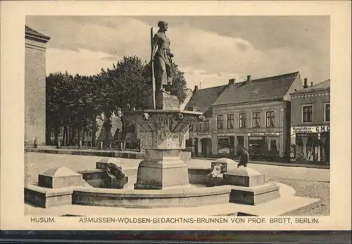 Husum Nordfriesland Husum Asmussen-Woldsen-Brunnen  * / Husum /Nordfriesland LKR
