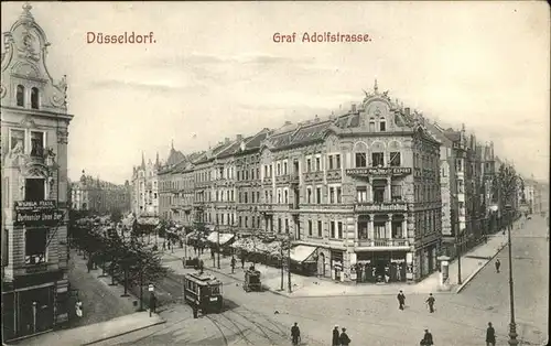 Duesseldorf Graf Adolfstrasse Strassenbahn