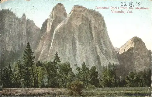 Yosemite National Park Cathedral Rocks
Meadflows Kat. Yosemite National Park
