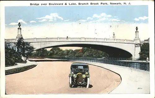 Newark New Jersey Bridge over Boulevard
Branch Brook Park Kat. Newark