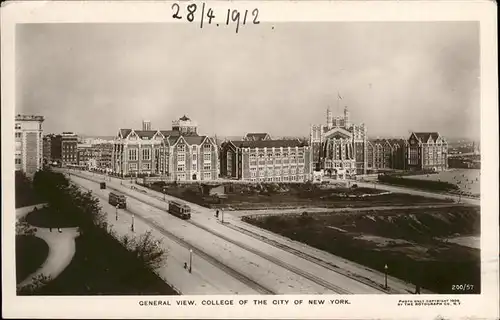 New York City General View
College / New York /