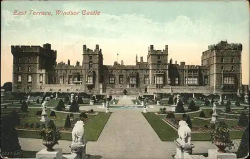 aw17130 Windsor Castle Windsor Castle Springbrunnen Kategorie. United Kingdom Alte Ansichtskarten