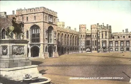 Windsor Berkshire Castle Grand Quadrangle / Windsor and Maidenhead /Berkshire