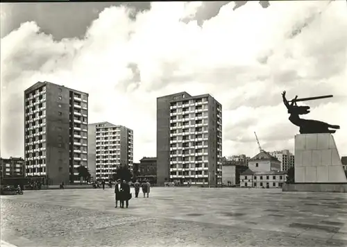 Warszawa Theaterplatz Denkmal Helden Warschaus / Warschau Polen /