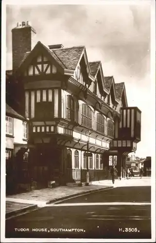 Southampton Tudor House / Southampton /Southampton