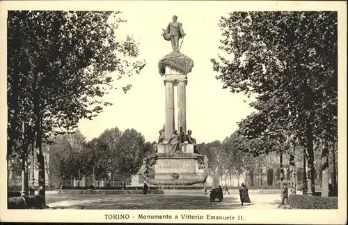Torino Monumento a Vittorio Emanuele II / Torino /