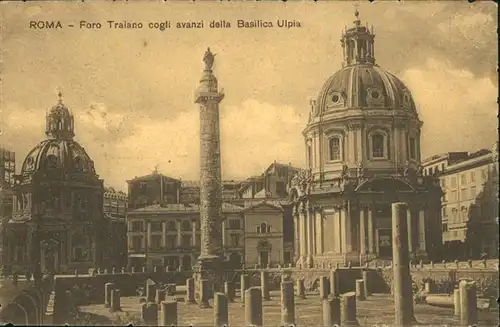 Rom Roma Foro Traiano cogli avanzi della Basilica Ulpia /  /Rom