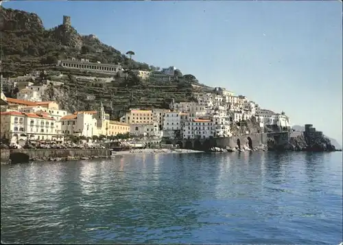 Amalfi vista dal porto / Amalfi /