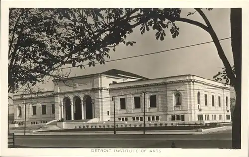 Detroit Maine Institute of Arts / Detroit /