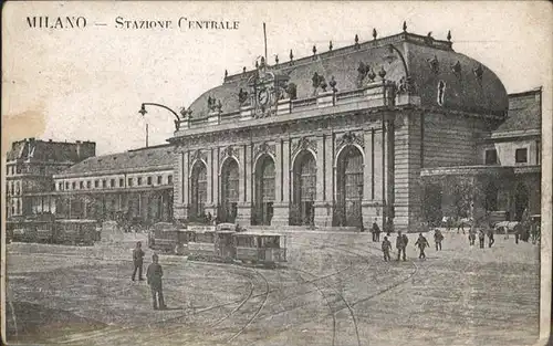 Milano Stazione Centrale Strassenbahn  / Italien /