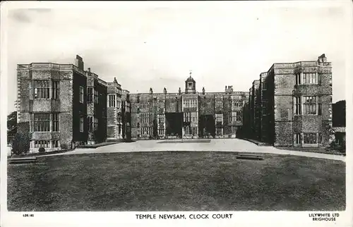 Newsam Temple Clock Court / Grossbritannien /