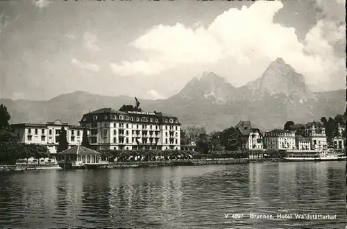 Brunnen SZ Hotel Waldstaetterhof Schiff / Brunnen /Bz. Schwyz