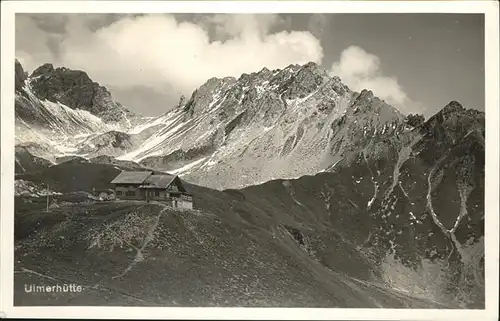 Ulmerhuette  / St Anton Arlberg /