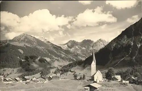 Mittelberg Kleinwalsertal Schafalpenkoepfe Hammerspitze / Oesterreich /