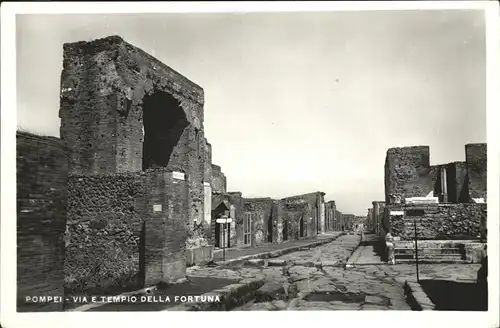 Pompei Tempio della Fortuna /  /