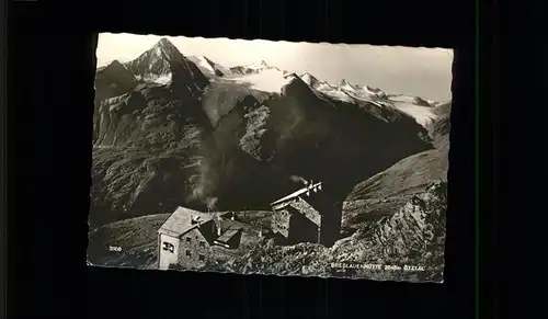 Breslauerhuette  / Soelden /Tiroler Oberland