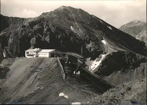 Kleinwalsertal Kanzelwandbahn Bergstation / Oesterreich /