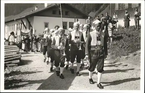 Kleinwalsertal Walser Trachtenkapelle / Oesterreich /