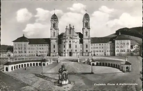 Einsiedeln SZ Einsiedeln Kloster Kirche  x / Einsiedeln /Bz. Einsiedeln