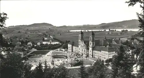 Einsiedeln SZ Einsiedeln Kloster Hauptplatz * / Einsiedeln /Bz. Einsiedeln