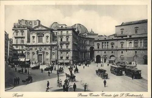 Napoli Neapel Napoli Piazza Trento Trieste Strassenbahn Kutsche * / Napoli /