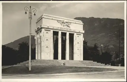 Bozen Suedtirol Denkmal / Bozen Suedtirol /Trentino Suedtirol