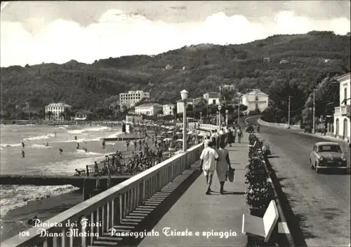 Diano Marina Diano Marina Passeggiata Triest Spiaggia x / Italien /