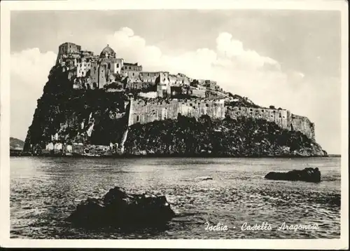 Ischia Ischia Catello Aragonese x / Insel Golfo di Napoli /