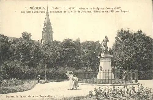 Mezieres Charleville Statue Bayard