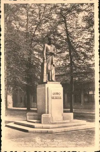 Brugge Bruges Standbeeld Guido Gezelle Statue *
