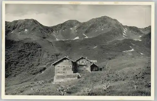 Mittelberg Kleinwalsertal Schwarzwasserhuette *