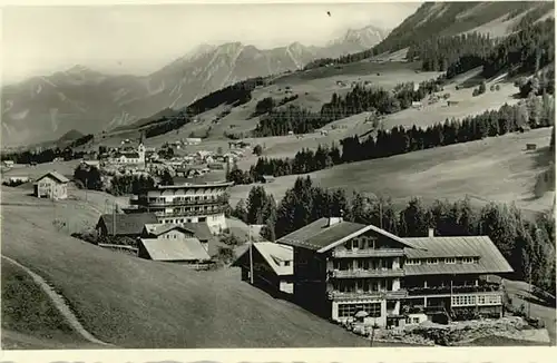 wd92631 Hirschegg Kleinwalsertal Vorarlberg Hirschegg Kleinwalsertal Pension Berghof * Kategorie. Mittelberg Alte Ansichtskarten