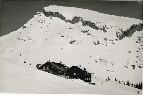 Mittelberg Kleinwalsertal Schwarzwasserhuette *